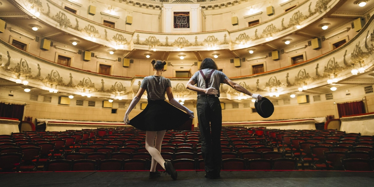 From Stage to Spreadsheet: Accounting Services for Performing Arts