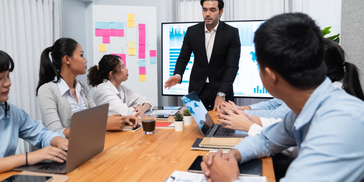 The 2026 Guide to KPI Tracking for Corporate Training Providers